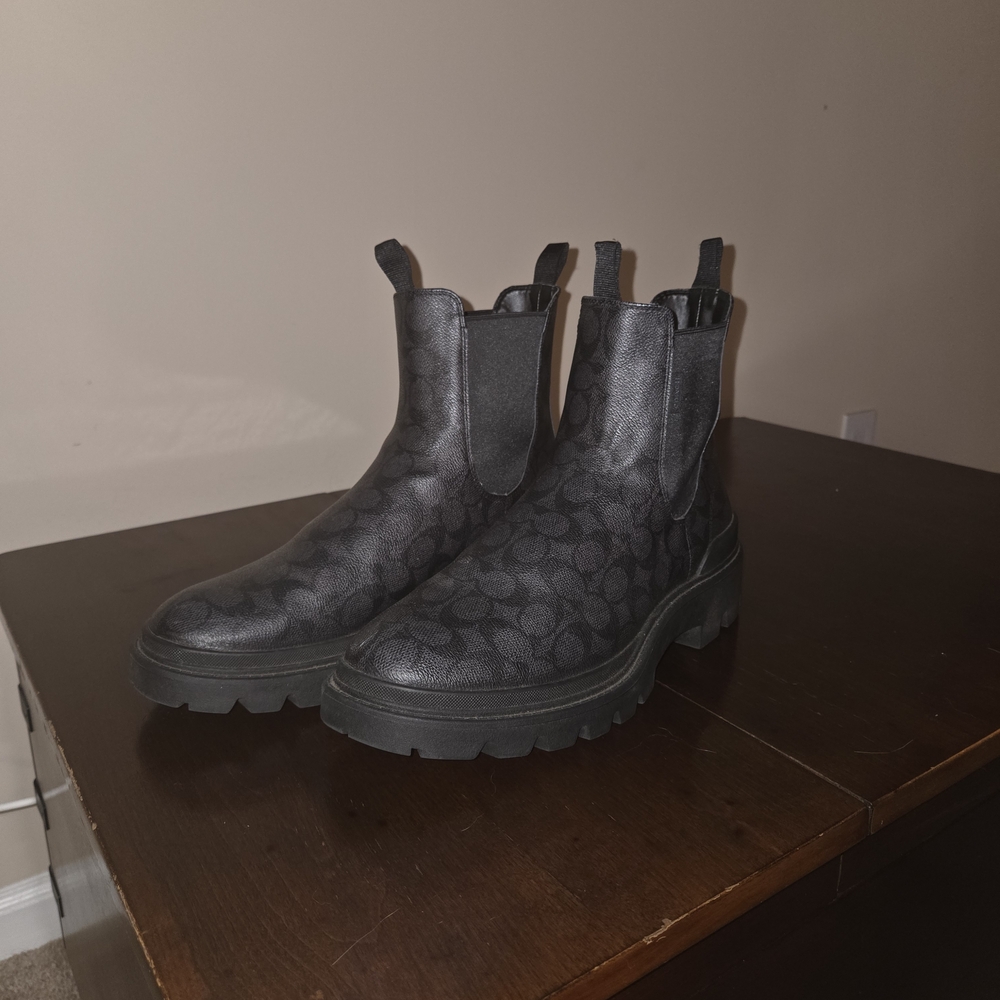 Coach Black Leather Boot with Pull Tab